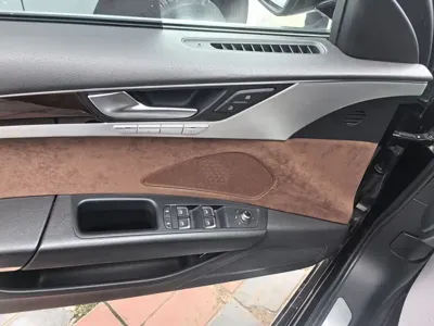 Audi A8 2014, 182000 км, за 15449.97 USD - фото 12
