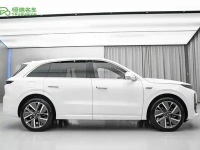 Li Auto Li L6 2025, 24000 км, за 29134.22 USD - фото 7