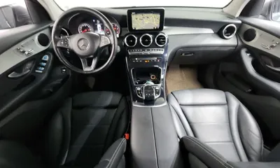 Mercedes-Benz GLC-Class 2018, 129822 км, за 17465.88 USD - фото 7