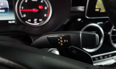 Mercedes-Benz GLC-Class 2018, 129822 км, за 17465.88 USD - фото 9