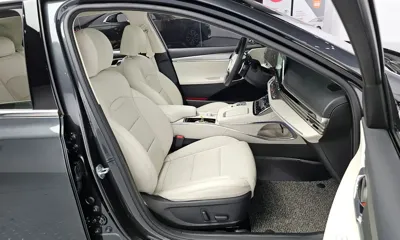 Hyundai Grandeur 2022, 26466 км, за 18428.07 USD - фото 10