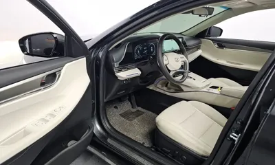 Hyundai Grandeur 2022, 26466 км, за 18428.07 USD - фото 11