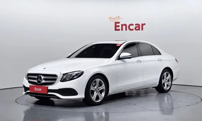 Mercedes-Benz E-Class · 2017 год