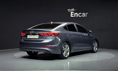 Hyundai Avante 2018, 97392 км, за 6440.29 USD