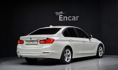 BMW 3-Series 2014, 116303 км, за 5785.61 USD