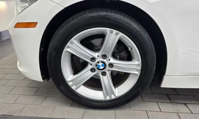 BMW 3-Series 2014, 116303 км, за 5785.61 USD