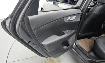 Kia K3 2022, 34625 км, за 10708.63 USD - фото 25