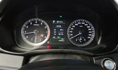 Hyundai Grandeur 2019, 57874 км, за 10726.12 USD - фото 8
