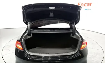 Hyundai Grandeur 2019, 57874 км, за 10726.12 USD - фото 20