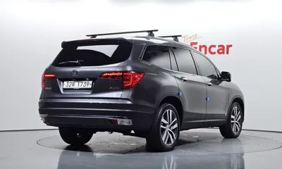 Honda Pilot 2017, 82830 км, за 11684.39 USD