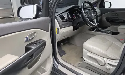 Kia Canival 2018, 70608 км, за 7488.44 USD - фото 10