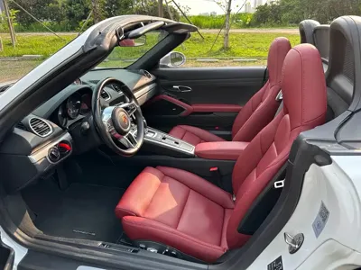 Porsche 718 2018, 60000 км, за 39434.2 USD - фото 10