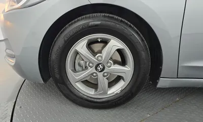 Hyundai Avante 2016, 99411 км, за 4726.27 USD