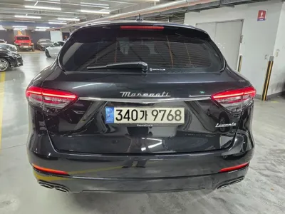Maserati Levante 2022, 81612 км, за 30129.97 USD