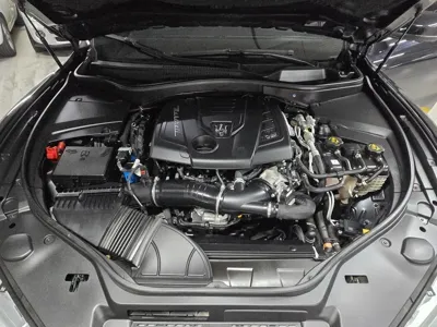 Maserati Levante 2022, 81612 км, за 29902.3 USD - фото 8