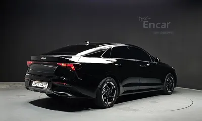 Kia K5 2024, 50191 км, за 16836.76 USD