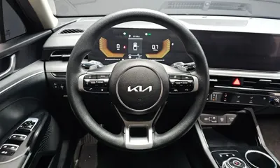 Kia K5 2024, 50191 км, за 16836.76 USD - фото 13
