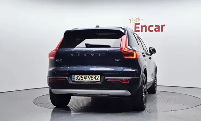 Volvo XC40 2021, 83573 км, за 17120.58 USD
