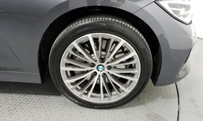 BMW 3-Series 2021, 78975 км, за 17417.2 USD
