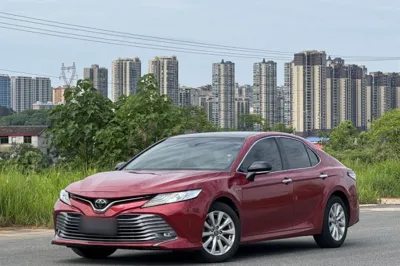 Toyota Camry · 2018 год