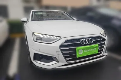 Audi A4L 2022, 32500 км, за 23449 USD