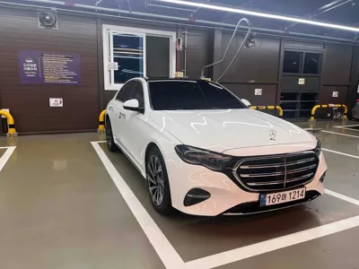 Mercedes-Benz E-Class 2026, 1500 км, за 55195.7 USD
