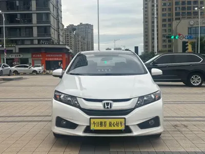 Honda City 2017, 120000 км, за 3785.54 USD