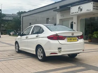 Honda City 2017, 120000 км, за 3785.54 USD