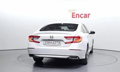 Honda Accord 2019, 125689 км, за 8336.62 USD