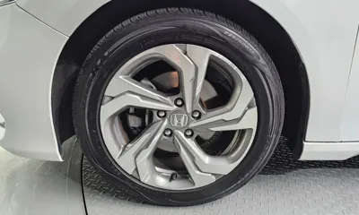 Honda Accord 2019, 125689 км, за 8336.62 USD