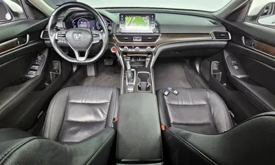Honda Accord 2019, 125689 км, за 8336.62 USD - фото 7