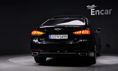 Hyundai Genesis 2016, 124249 км, за 8652.1 USD