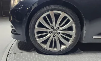 Hyundai Genesis 2016, 124249 км, за 8652.1 USD