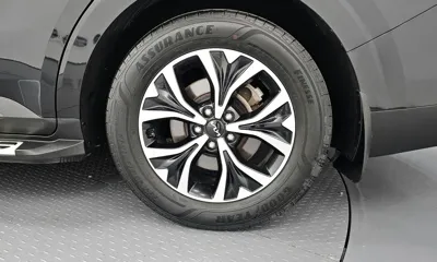 Kia Canival 2023, 63214 км, за 15953.63 USD - фото 21