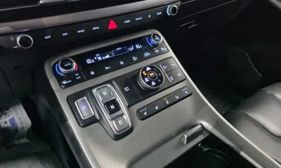 Hyundai Palisade 2024, 38772 км, за 22974.92 USD - фото 9