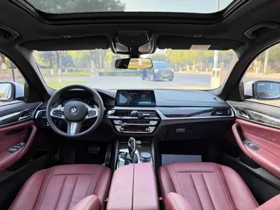 BMW 5 Series 2019, 73000 км, за 26309.08 USD