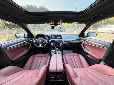 BMW 5 Series 2019, 73000 км, за 26383.57 USD - фото 9