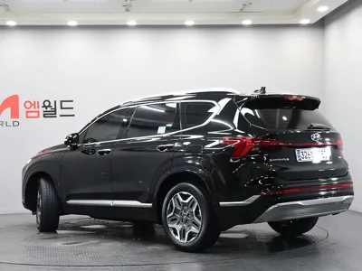 Hyundai Santafe 2023, 62215 км, за 22187.21 USD