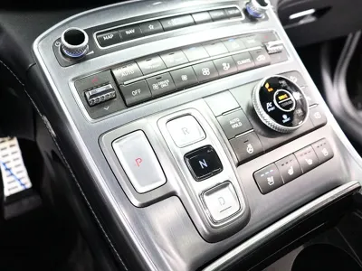 Hyundai Santafe 2023, 62215 км, за 22187.21 USD - фото 11