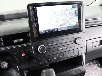 Hyundai Staria 2022, 96839 км, за 14006.52 USD - фото 8