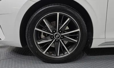 Hyundai Grandeur 2020, 171627 км, за 10373.31 USD