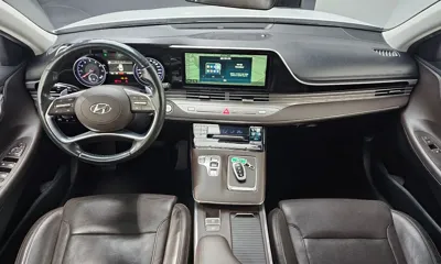 Hyundai Grandeur 2020, 171627 км, за 10373.31 USD - фото 7