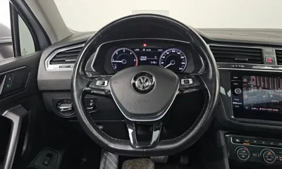 Volkswagen Tiguan 2018, 135160 км, за 14821.55 USD - фото 14