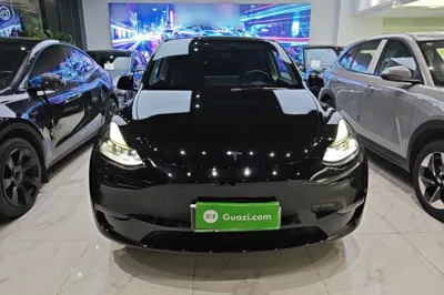 Tesla Model Y 2022, 86900 км, за 26249 USD