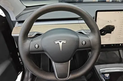 Tesla Model Y 2022, 86900 км, за 26249 USD - фото 13