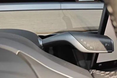 Tesla Model Y 2022, 86900 км, за 26249 USD - фото 16
