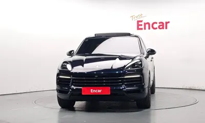 Porsche Cayenne 2021, 130904 км, за 36497.31 USD