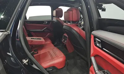 Porsche Cayenne 2021, 130904 км, за 36204.97 USD - фото 26