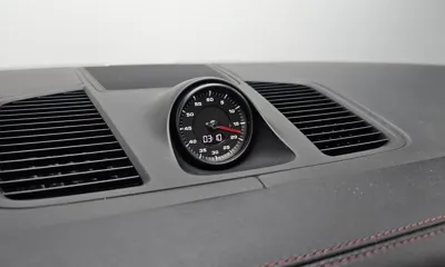 Porsche Cayenne 2021, 130904 км, за 36204.97 USD - фото 27