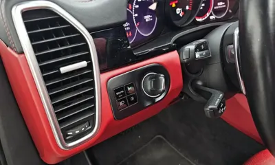 Porsche Cayenne 2021, 130904 км, за 36204.97 USD - фото 30